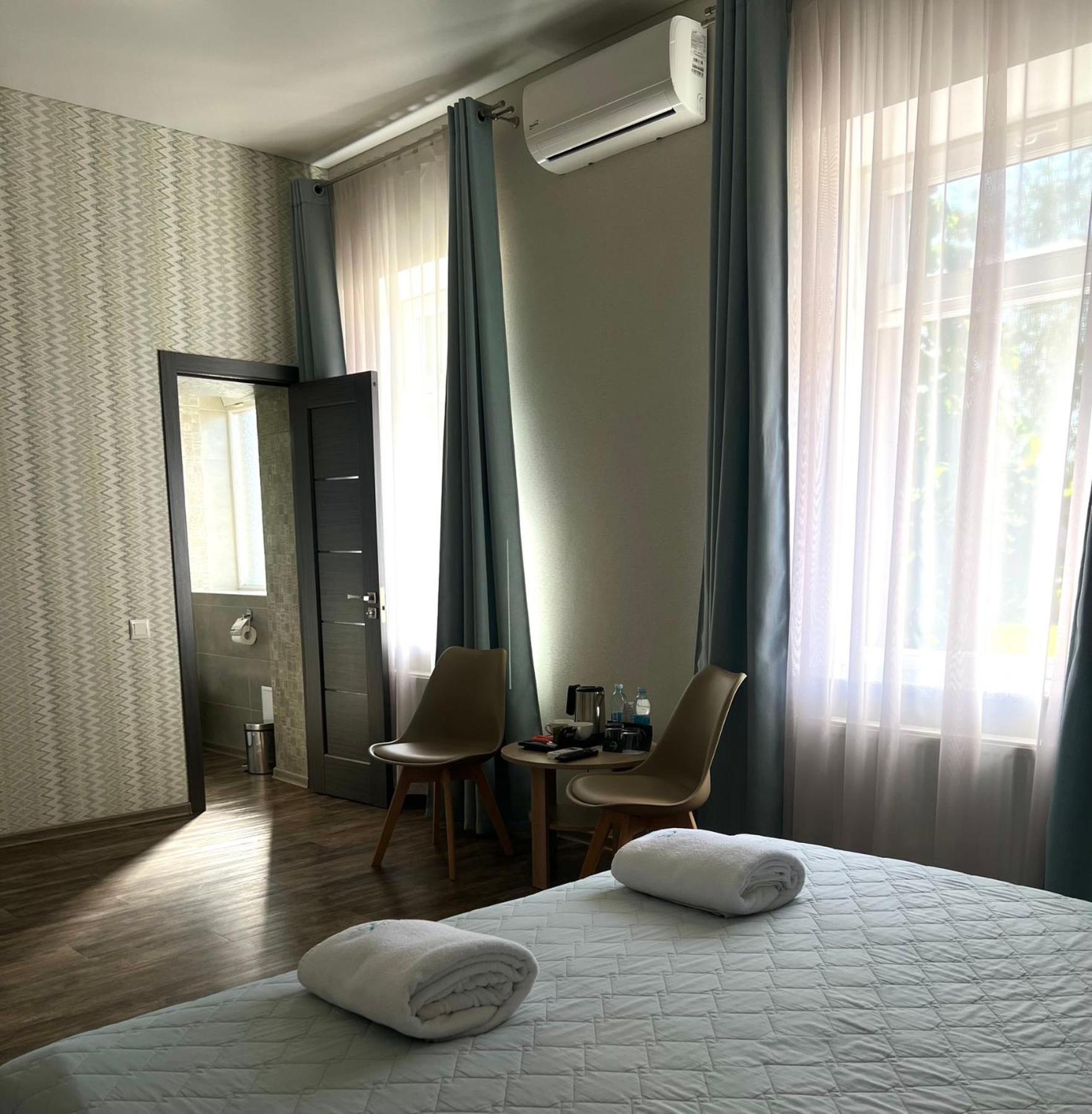 Hotel Dozari Korostyshiv 外观 照片